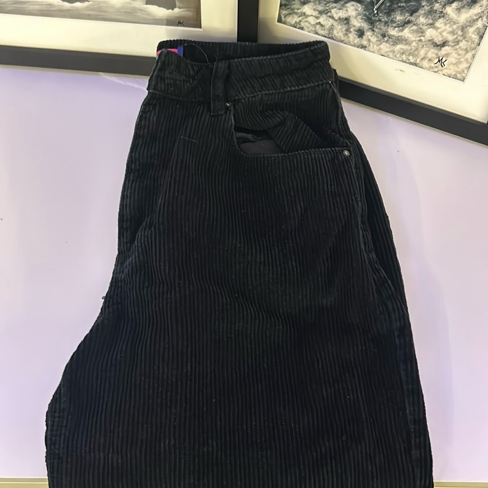 Women’s empyers. worn